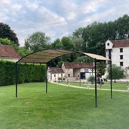 Moulin De Moulignon B&B Messy 외부 사진