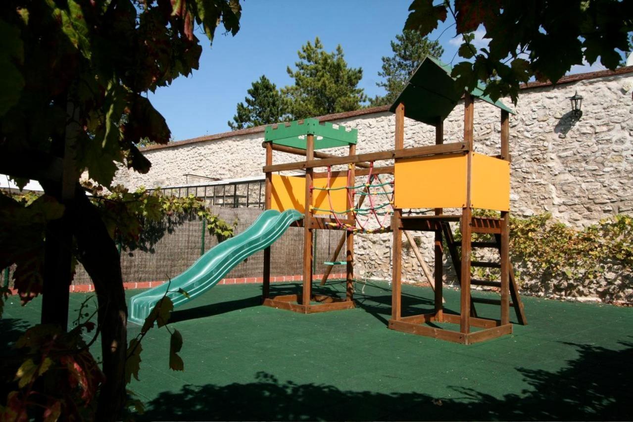Moulin De Moulignon B&B Messy 외부 사진